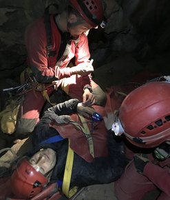 Centralne szkolenie jaskiniowe - Góry Kaczawskie